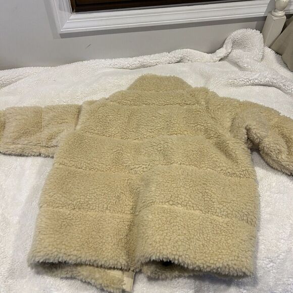 NWT Patagonia Recycled High Pile Fleece Down‎ Jacket Women Sz L In Beige - Picture 7 of 8